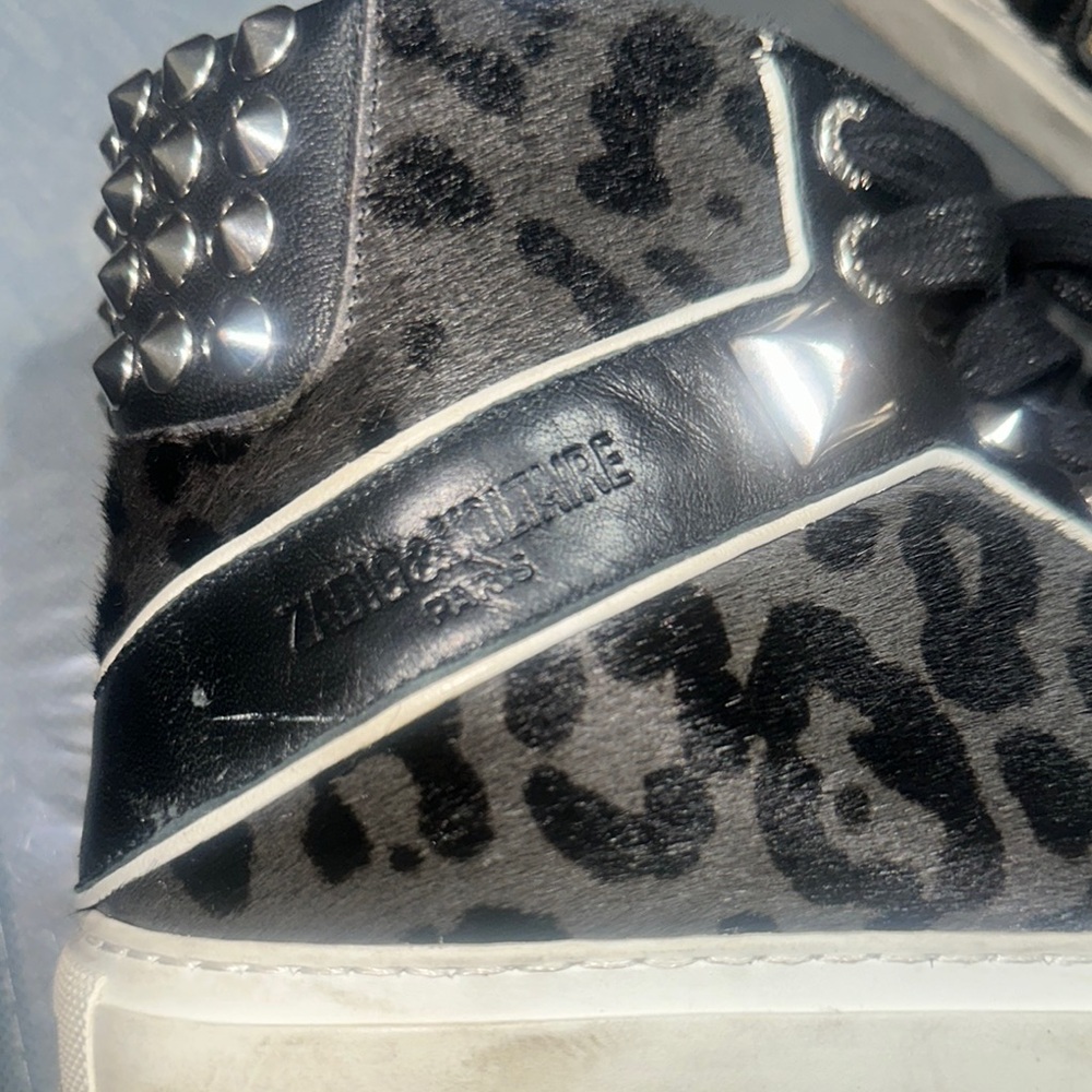 Stylish Black Leopard High-Top Studded Sneakers - Picture 13 of 15